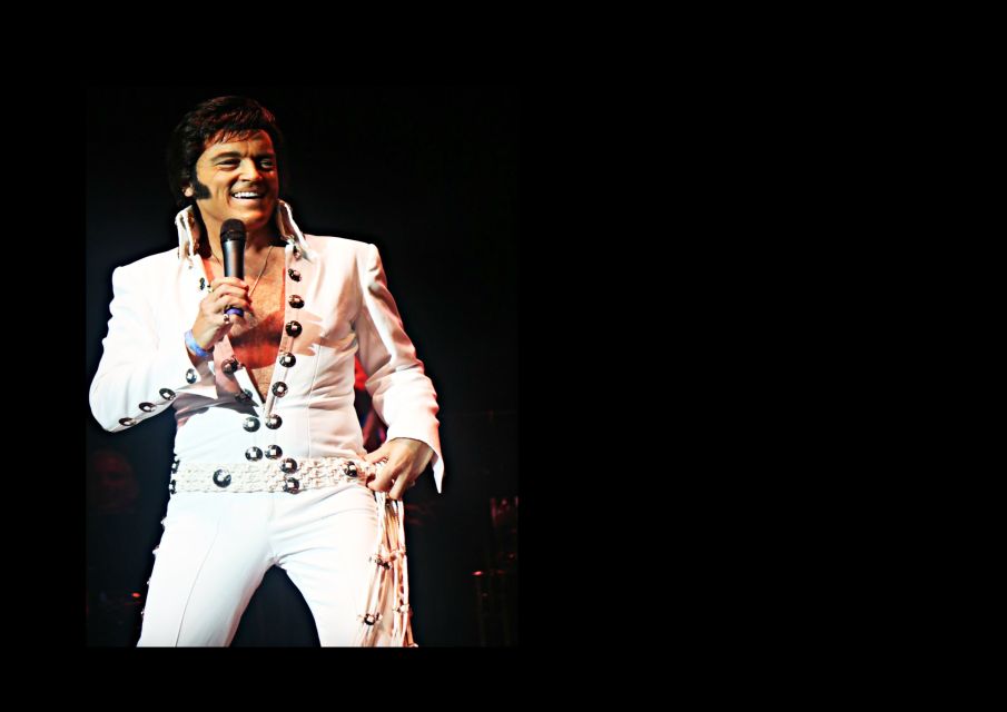 London: Dinner Cruise with Elvis Tribute on the Thames River - Setting Sail on the Thames: What the Evening Feels Like