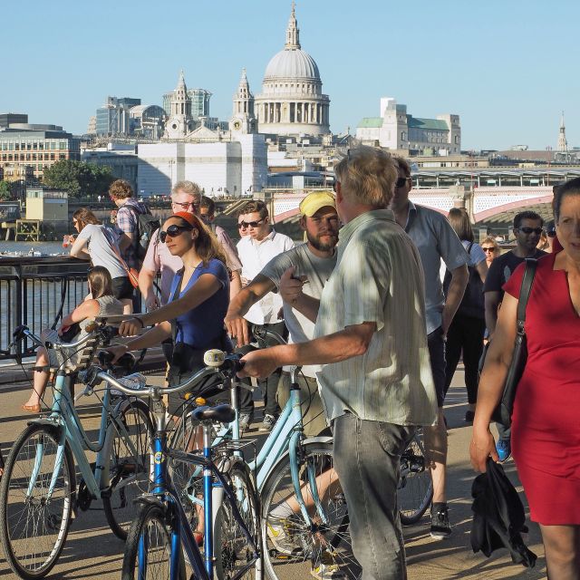 London: East London Town 3.5-Hour Bike Tour - St Paul’s Cathedral and those small churches you might otherwise miss