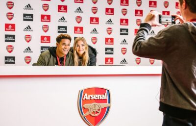 London: Emirates Stadium Entry Ticket and Audio Guide - Changing room and dugout moments: why the photos look better here