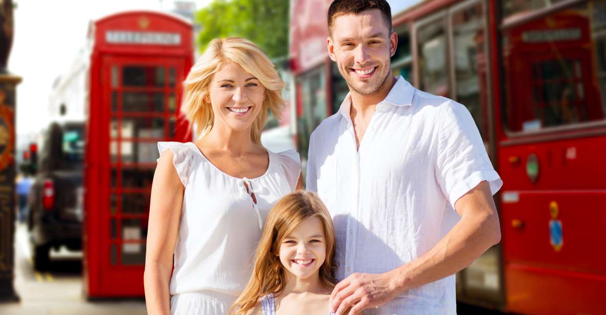 London Family-Friendly Walking Tour with Fun Activities - Westminster first: lining up the Changing of the Guards and your kid’s energy