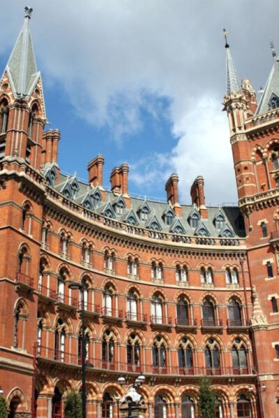 London: Family Harry Potter Movie Locations Tour (Private) - Starting at King’s Cross’s Parcel Yard (and why early matters)