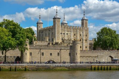 London: Full-Day Sightseeing Bus Tour with River Cruise - From Victoria to Westminster: Photos, Speed, and Big Views From the Coach