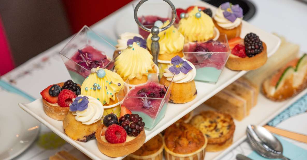 London: Gin and Afternoon Tea Bus Tour with Audio Guide - Bombay Sapphire Gin and Tonic Tasting: Three Distinct Styles Included