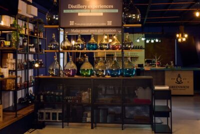 London: Gin Tasting & Masterclass - Stop-by-Stop: From Welcome G&T to Four Gin Tastes