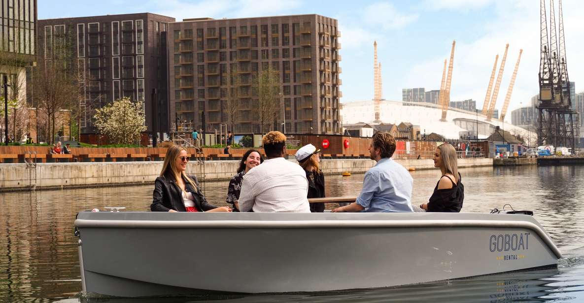 London: GoBoat Rental in Canary Wharf with London Docklands - Canary Wharf to Bellmouth Passage: what “self-drive” really means