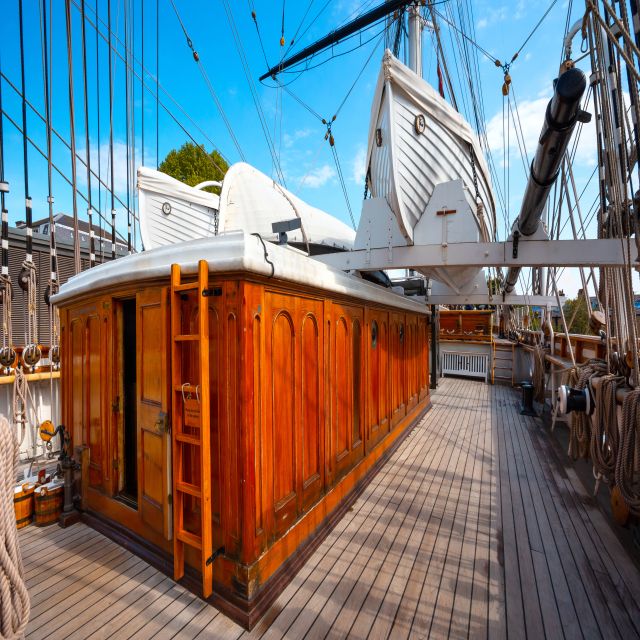 London: Greenwich Highlights Private Tour and Thames Cruise - Thames cruise in the 4-hour option: Westminster views without the chaos