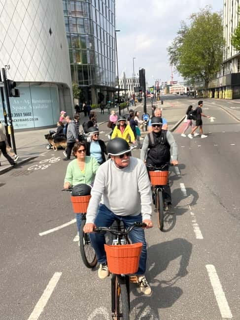 London: Guided E-bike Tour - St. Paul’s views and the pace that keeps you moving