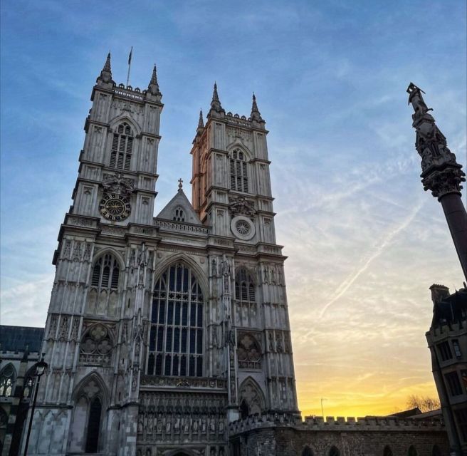 London: Guided Walking Tour with Changing Of The Guard - Westminster Abbey from outside: 1000 years in plain sight
