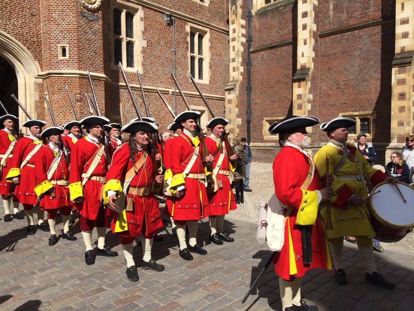 London: Hampton Court Private Guided Tour - Who this tour is for (and who might prefer something else)