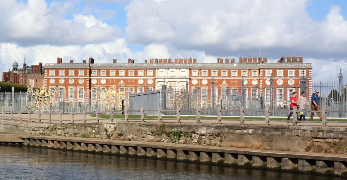 London: Hampton Court to Richmond River Thames Cruise - Why this Hampton Court to Richmond Thames cruise makes sense