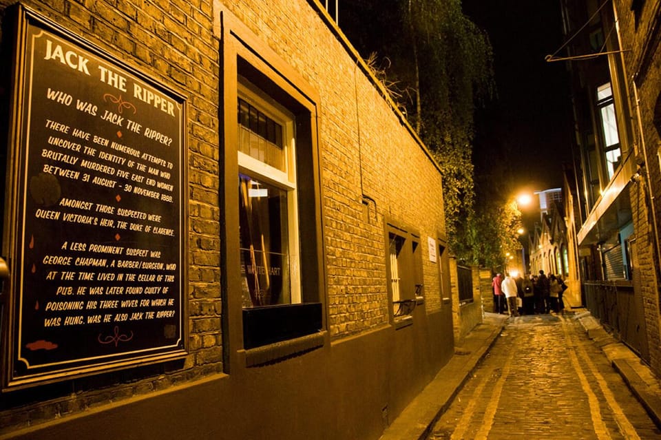 London: Harry Potter and Jack the Ripper Combo Tour - Evening East End: Victorian streets and the Jack the Ripper trail