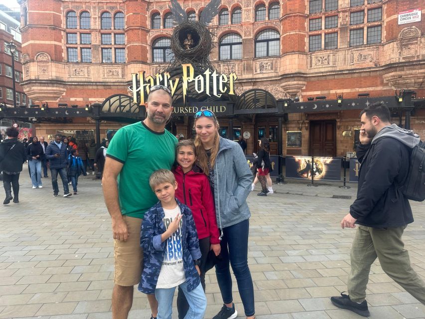 London: Harry Potter Black Cab Tour with Hotel Pick Up - Private Black Cab Meets Wizarding World: The Big Idea