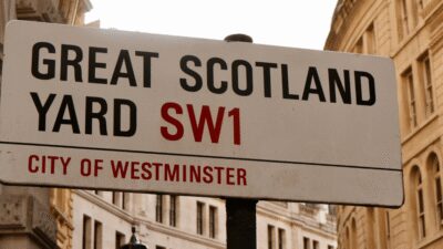 London: Harry Potter Movie Location Tour with an APP - From Westminster Station to Whitehall Garden: the route sets the mood