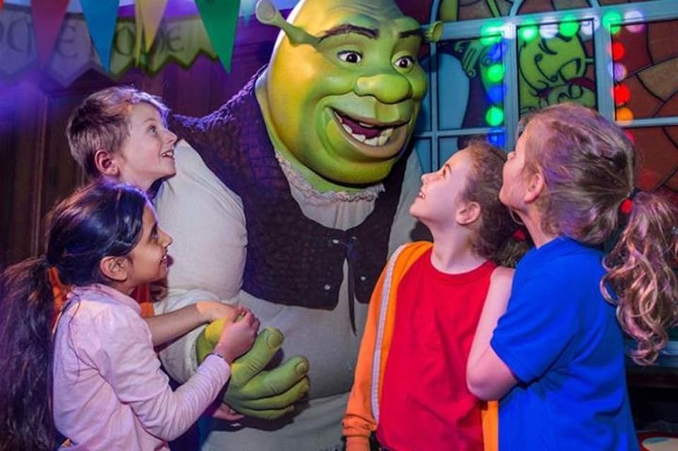 London: Harry Potter Sights and Shrek's Adventure Combo Tour - House of Spells shop break: time to browse with a discount