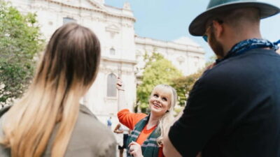 London: Harry Potter Walking Tour (& Bottle of Butterbeer) - Meet-up outside Costa Coffee near London Bridge