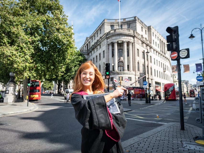 London: Harry Potter Walking Tour & the London Dungeons - Start at King’s Cross and time your Platform 9 ¾ photo
