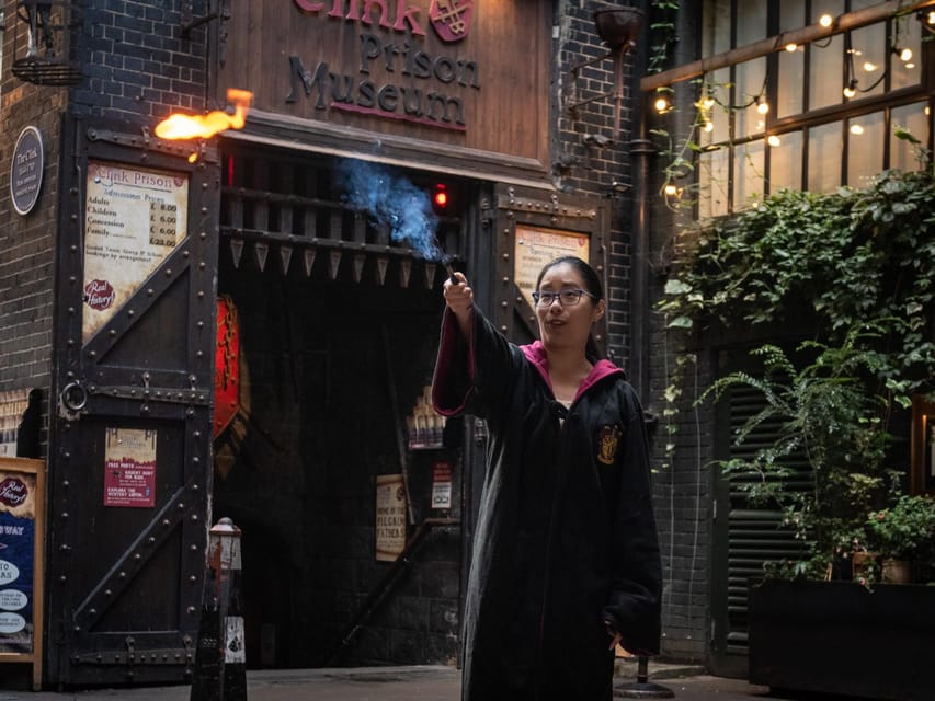 London: Harry Potter Walking Tour & the London Dungeons - London Dungeons: the 2-hour scare-and-story finale