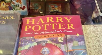 London: Harry Potter Walking Tour with Platform 9 3/4 - Great Scotland Yard and Trafalgar Square: seeing film locations in daylight