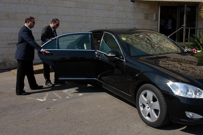 London Heathrow Airport Transfer - Heathrow Pickup That Actually Happens at Arrival