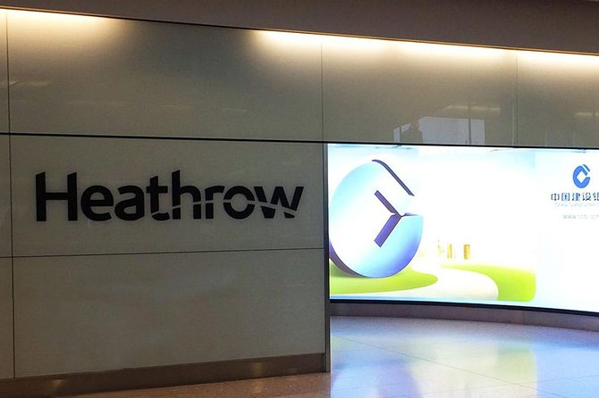 London Heathrow Airport Transfer - Car Options for Groups Up to Eight