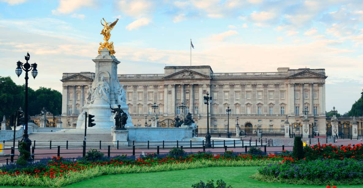 London: Historical Walking Tour in Westminster with an APP - Finishing at Buckingham Palace (and a quick St James’s stop)
