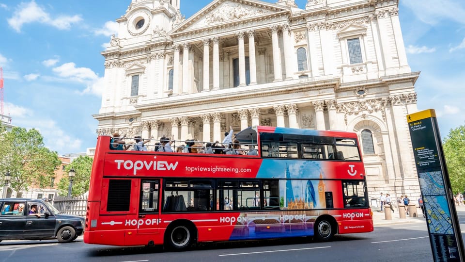 London: Hop-On Hop-Off Pass with Thames River Cruise 24 Hrs - City Cruises Thames ride: a live-guided 40-minute, one-way reset