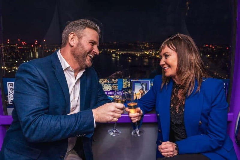 London: IFS Cloud Cable Car Champagne Experience - Champagne, glass by the Thames, and a view from 90 meters up