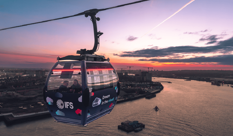 London: IFS Cloud Cable Car Champagne Experience - Fast-track, queues, and what to do if it feels off