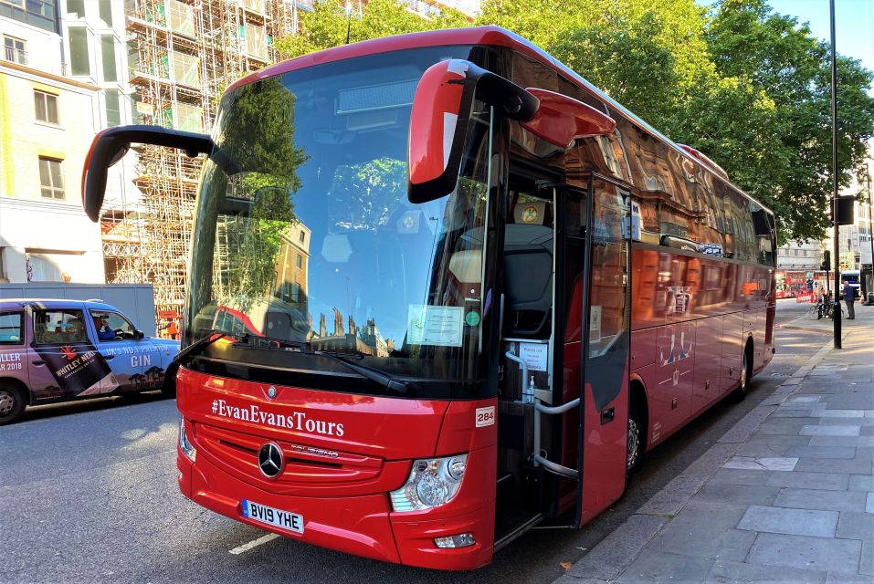 London: Jack The Ripper Tour with Ripper-ologist - Coach transfers: why the short rides help rather than distract