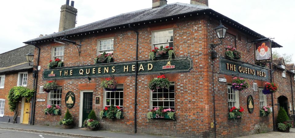London: Jack the Ripper Walking Tour with an App - Old Mortuary Street and Durward Street: the route narrows into darker details