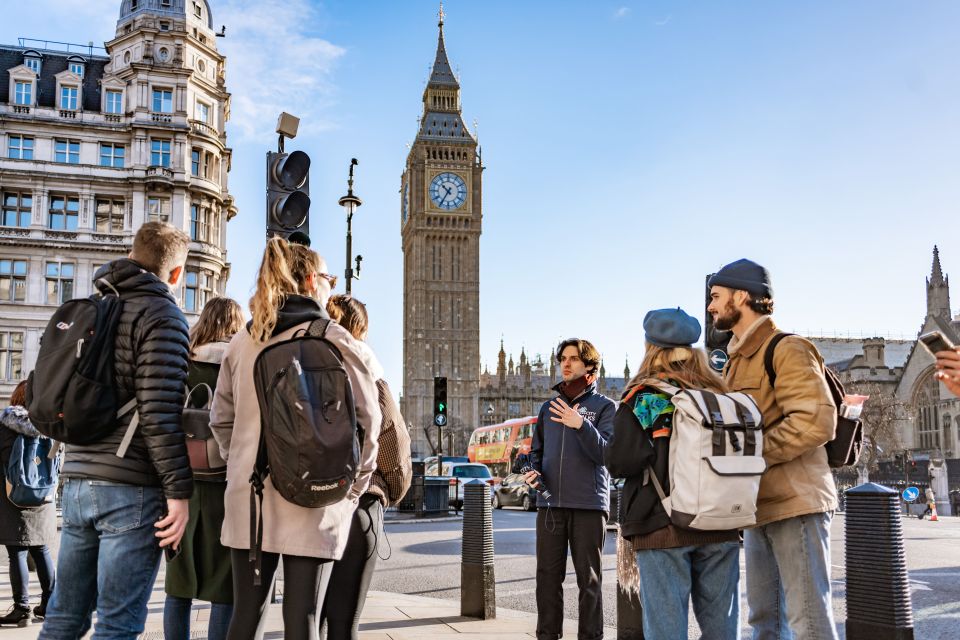 London: Landmarks Walking Tour & Harry Potter Walking Tour - Vox City app: extending the day after you leave the guide