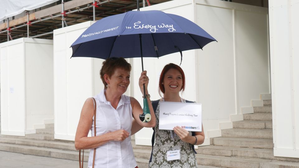 London: Mary Poppins Walking Tour - Meeting at Temple Tube and getting your bearings fast