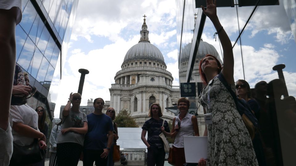 London: Mary Poppins Walking Tour - Bird-lady corner steps and the Feed the Birds moment