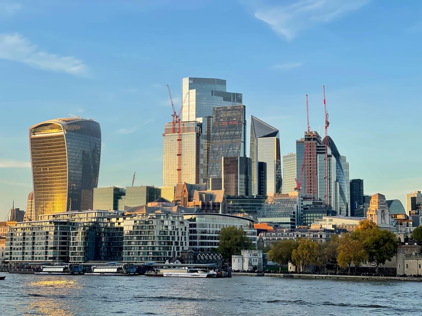 London: Modern Architecture & Building Guided Walking Tour - Price and value: paying for insight, not building tickets