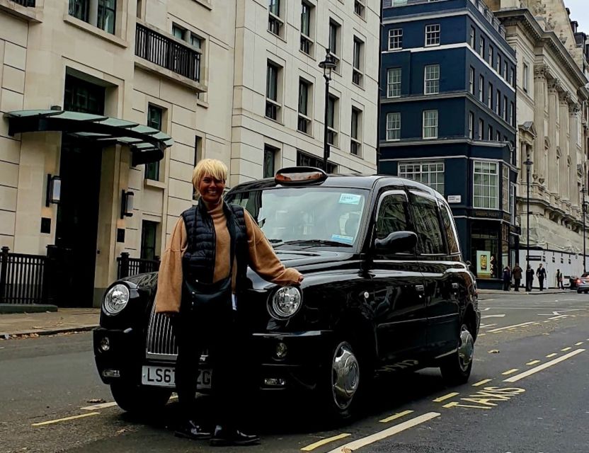 London: Monuments & Back Streets Guided Tour in Black Taxi - Key highlights you’ll care about