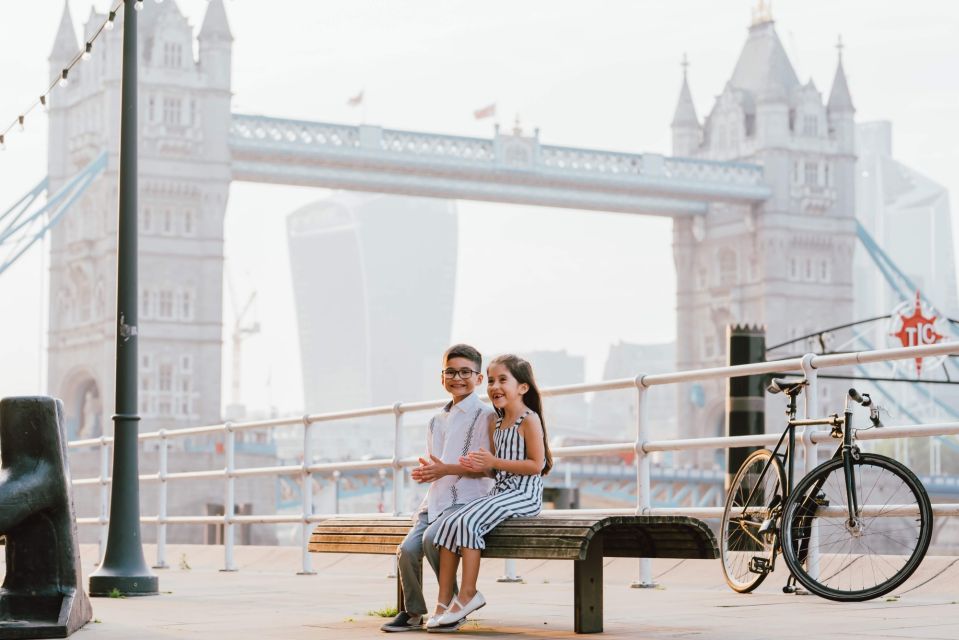 London: Personal Travel & Vacation Photographer - Picking locations that match your trip: London Bridge to St. James Park