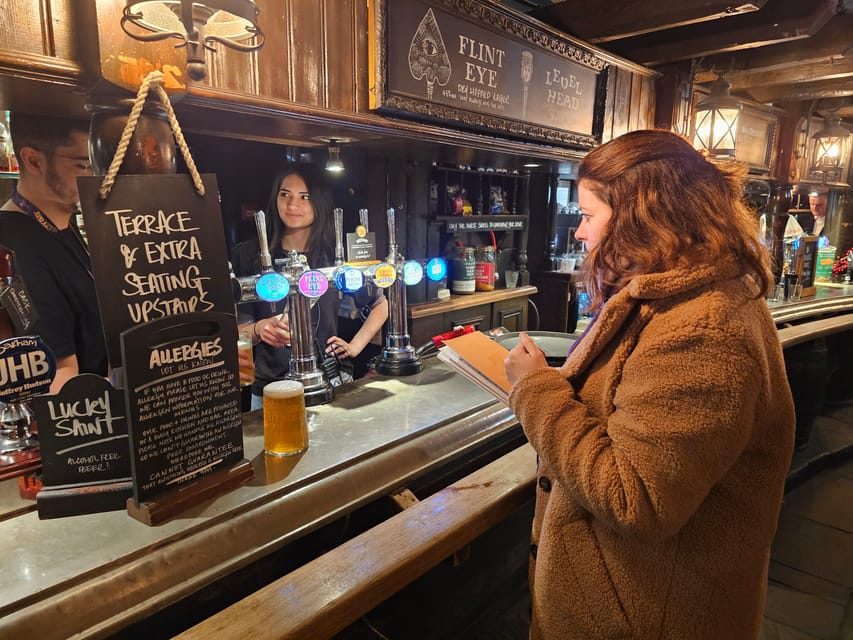 London: Pilgrims and Pirates Historical Pub Tour - Pilgrim Fathers to Wapping: The New World Story Lands in the Docklands