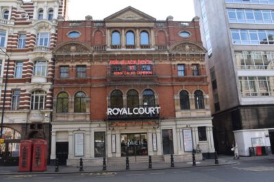 London: Private Beatles Taxi Tour - Meeting at the Royal Court Theatre and setting the pace