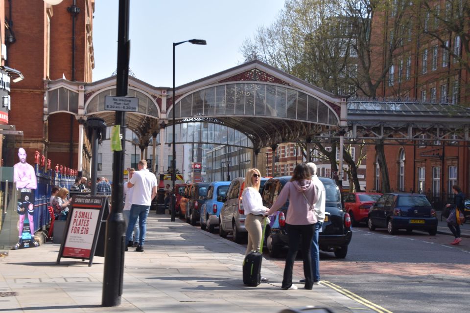 London: Private Beatles Taxi Tour - Brian Epstein’s sites: the fifth Beatle in London