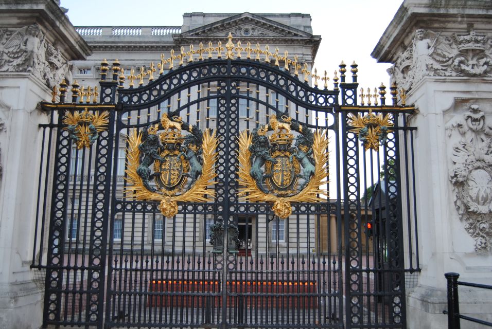 London: Private Chauffeur-Driven Sightseeing Tour - Key Highlights Worth the Money