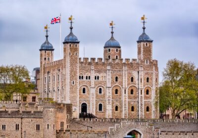 London: Private Guided Tour of Top Highlights by Car - The 3-hour route: Tower Bridge views, St Paul’s walk, and Westminster by the road