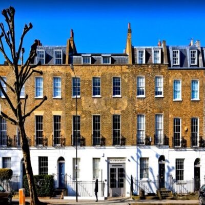 London Private Jewish History, Synagogues and Holocaust Tour - Meeting at Tower Hill: Start Where the Stories Cut In