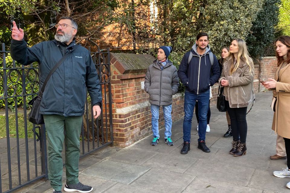 London: "Queen" Highlights Walking Tour - Two studios and the sound-making years