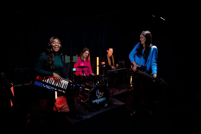 London: Rock On! Camden's Interactive Rockstar Experience - The Color-Coded Tech: How Beginners Sound Good Fast