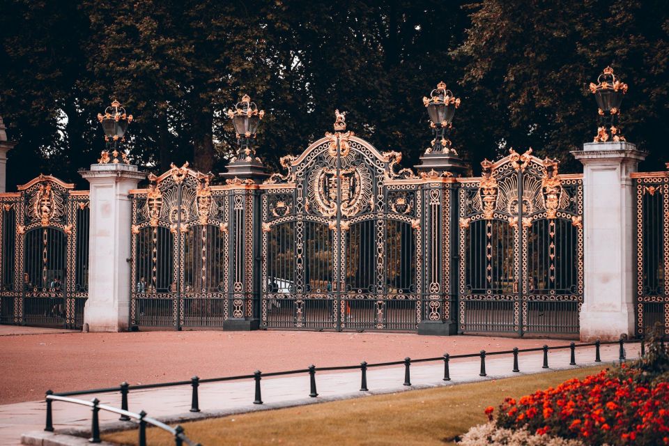 London Royal Tour - Buckingham Palace Entry - 12 guests 2,5h - Key highlights at a glance