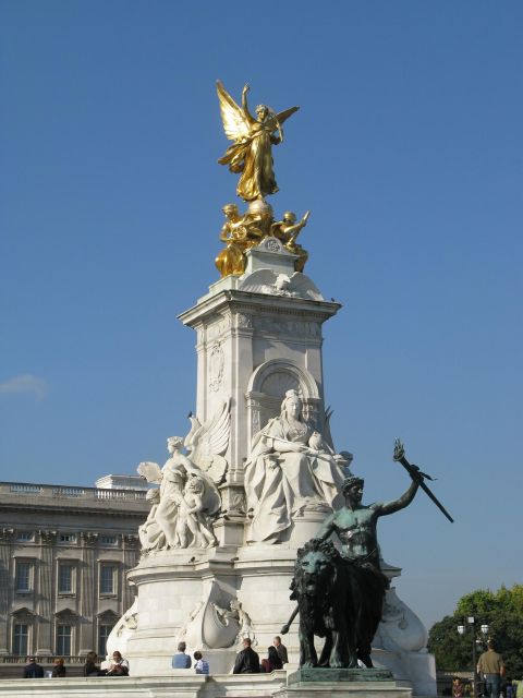London Royal Tour - Buckingham Palace Entry - 12 guests 2,5h - Timed Buckingham Palace entry: make your 2 hours self-guided work for you