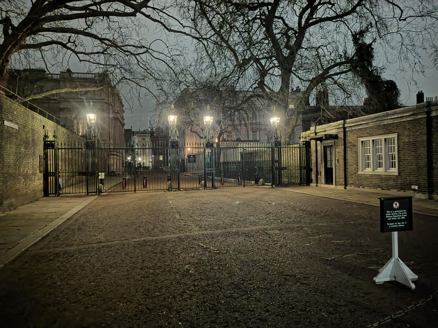London : Royal Westminster By Night Walking Tour - Horse Guards Parade and Westminster Abbey’s big moment