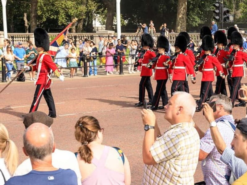 London: See 30+ Top Sights and Eat 8 British Foods Tour - Tower Bridge and the Tower of London Area: Feels Like a Different London