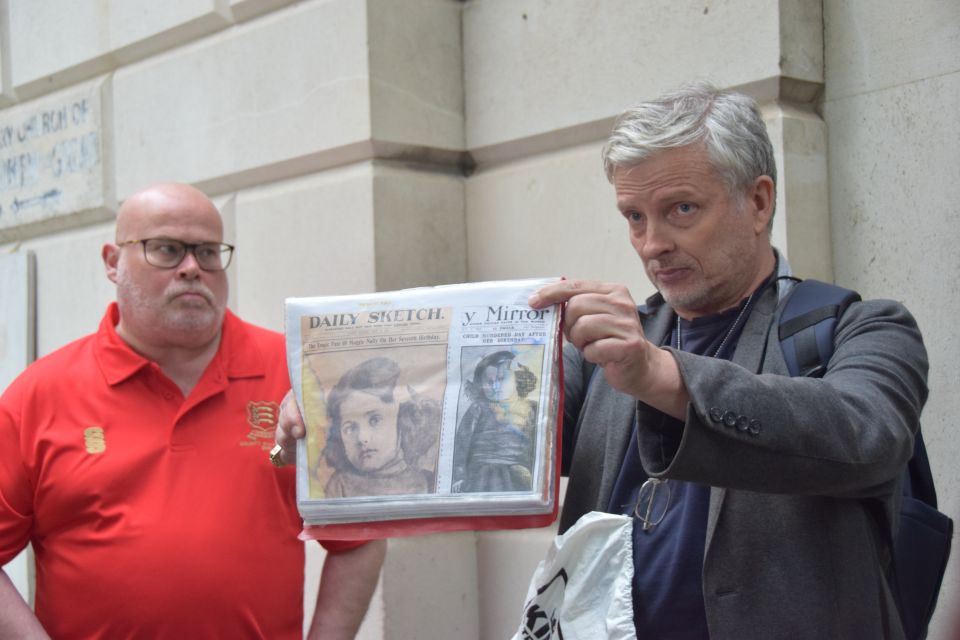 London: Serial Killers of London Guided Walking Tour - Crime-scene locations and photos: how the tour builds your mental map