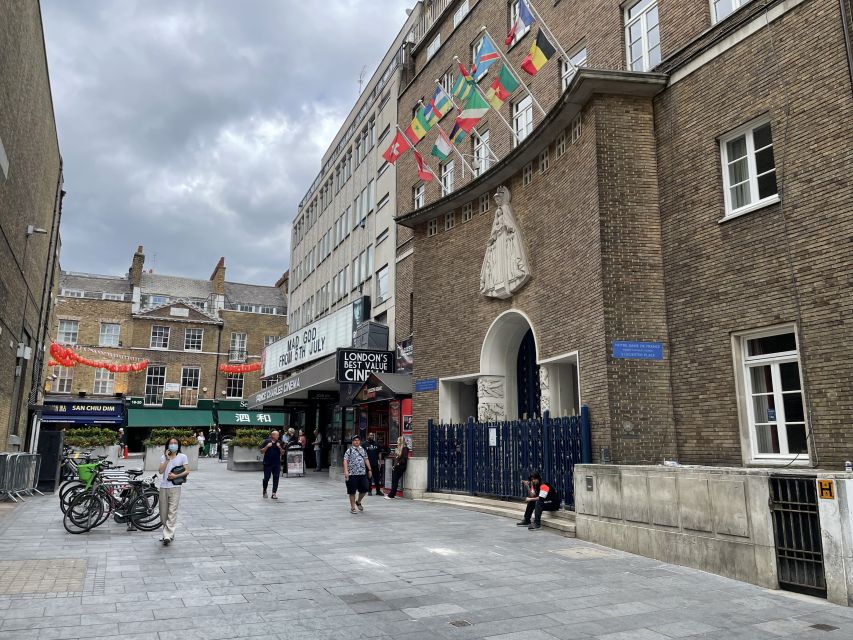 London: Sex Pistols and Punk Music Walking Tour - The 100 Club on Oxford Street and the 1976 punk festival moment